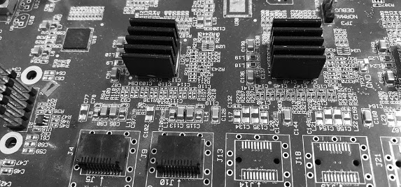 Assembled turnkey PCB with heatsinks and SMD components